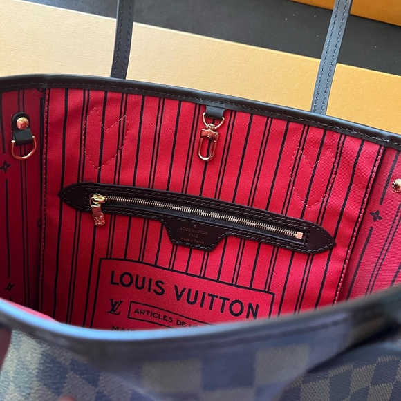 🛑 S O L D 🛑  Louis Vuitton  Damier Ebene Neverfull PM - Picture 5 of 16